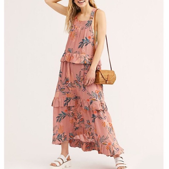 Free People Dresses & Skirts - FREE PEOPLE Anita Printed Maxi Dress In Mauve